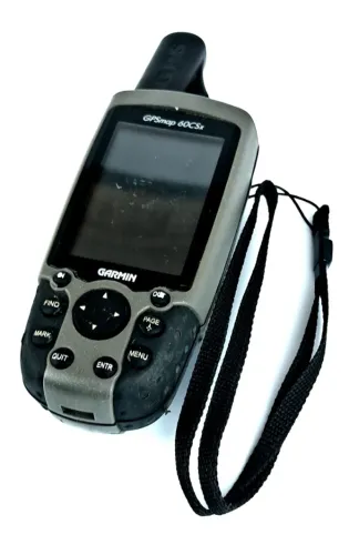 GPS Garmin GPSmap 60CSx - Antena Alta Sensibilidade, Altímetro e Bússola