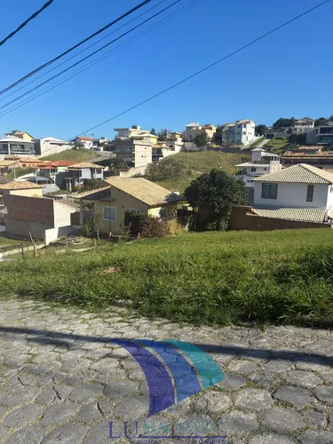 COD 2020 Terreno em Condomínio de Alto Padrão na Ogiva, Cabo Frio-RJ: 300m² de Oportunidad