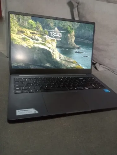 Notebook Samsung Book 2