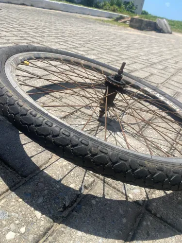 rodas de bicicleta completas