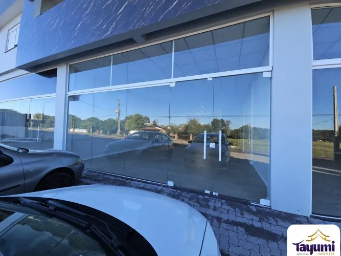 Locação: Aluguel de loja comercial de 110m² com vaga de garagem no bairro Linha Santa Cruz