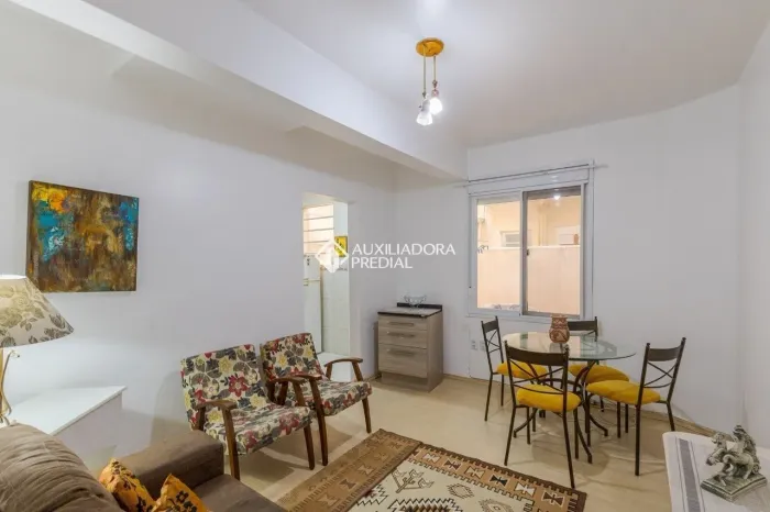 Apartamento de 1 dormitório para alugar no bairro Rio Branco