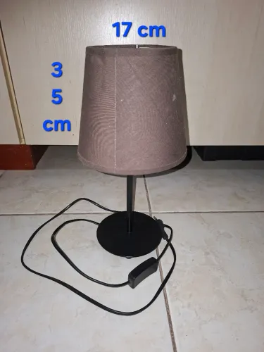 Abajur de mesa, bivolt