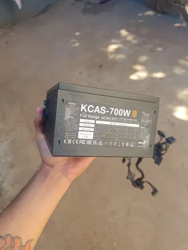 Fonte kcas 700w 80 plus bronze