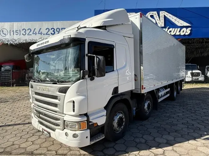 Scania P-310 Bitruck - Ano: 2014 - Baú Refrigerado