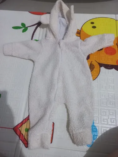Macacão pele de carneiro para bebê