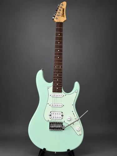 Ibanez Azes40 Mint Seminova