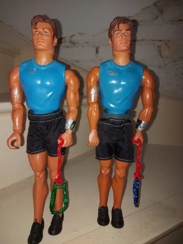 Bonecos Max Steel