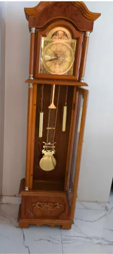 Relógio Carrilhão de Piso - Modelo Clássico com pêndulo e pesos