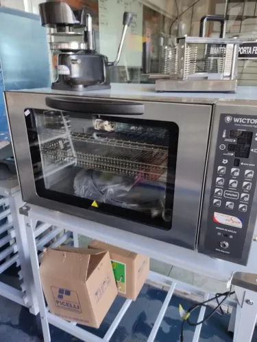 forno combinado 3 gn´s elétrico 380v