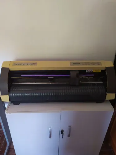 Plotter de recorte Mimaki CG 60SR