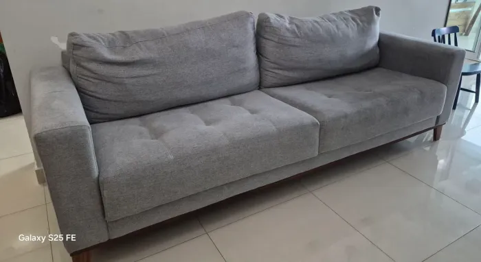 Vendo Sofá 3 Lugares