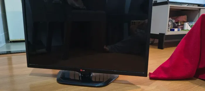 TV LG Não Smart 32' Usada Sem controle