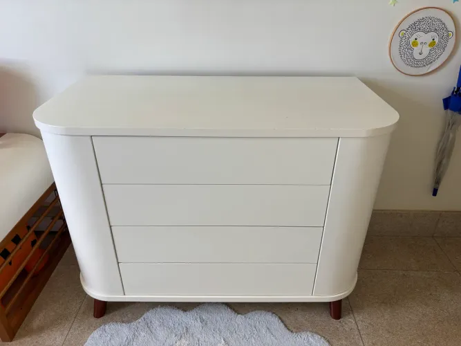 CÔMODA ZLIN SLEEPER