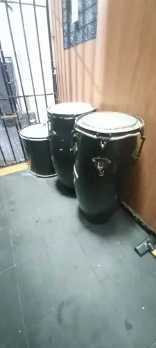 Congas, Surdo e Bacuinha