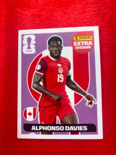 Vendo lada figurinha do Alphonso Davies regular