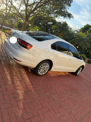 Volkswagen Jetta Comfortline 1.4 TSI 16V 4P Aut. 2016