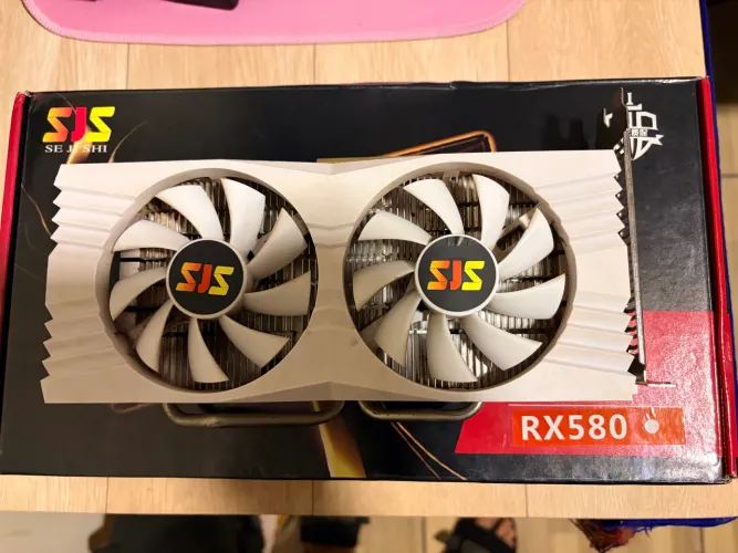 Placa De Video RX 580 2048SP 8GB - Com Artefatos - Ideal para Reparo ou Retirada de Peças