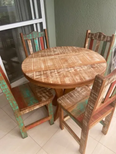 Mesa rústica de jantar redonda