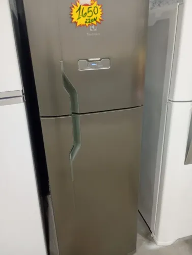 Vendo geladeira 220 v inox