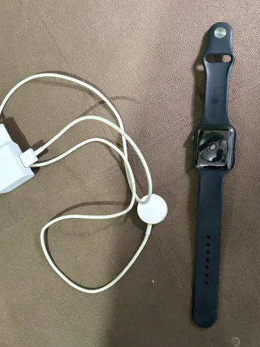 Watch se Nike 44MM