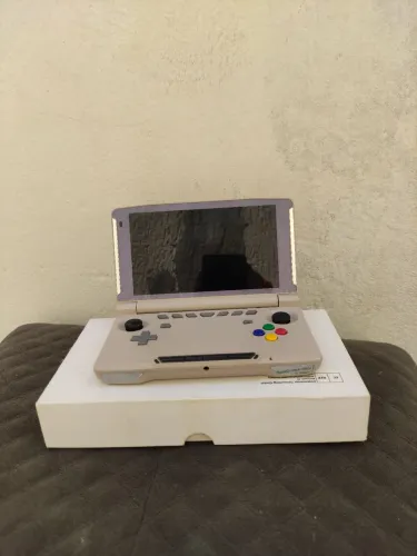 Console portátil Powkiddy x18s