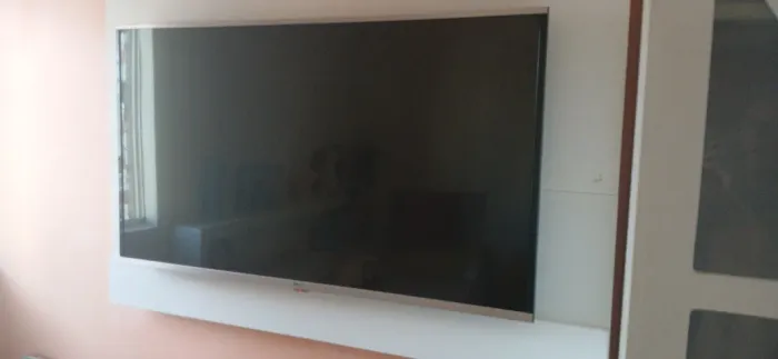 TV LG SMART 43" SEMINOVA