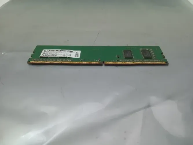 Memória DDR4 4GB para computador