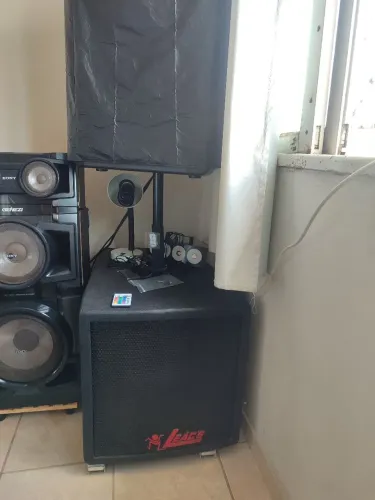 Subwoofer LEACS 15 Pol 400 watts de muito grave