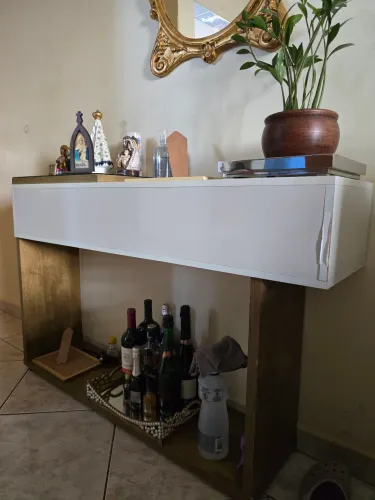 Aparador Moderno para Sala Branco e Amadeirado