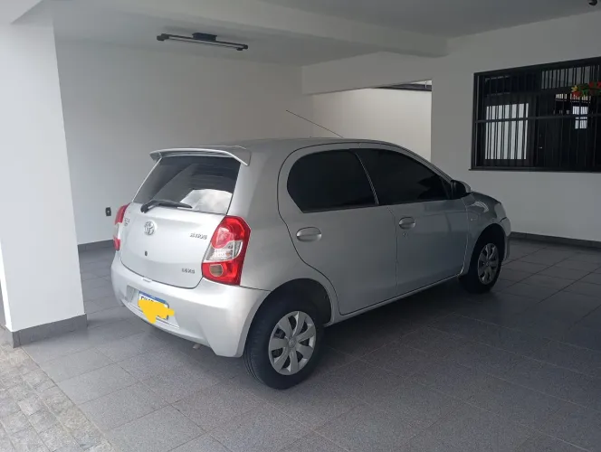 Toyota Etios XS 1.5 Flex 16V 5P Mec. 2015