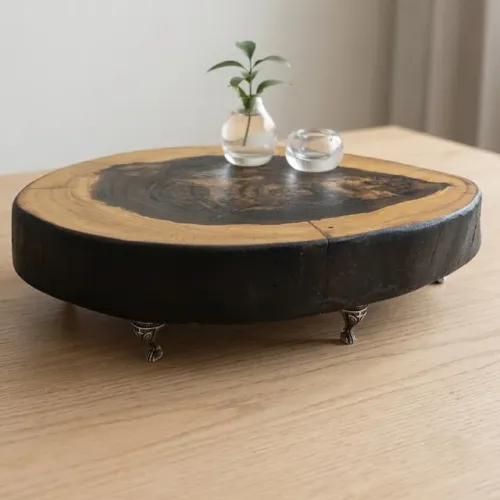 Base Decorativa Rústica com Pezinhos em Metal 23,5x21cm