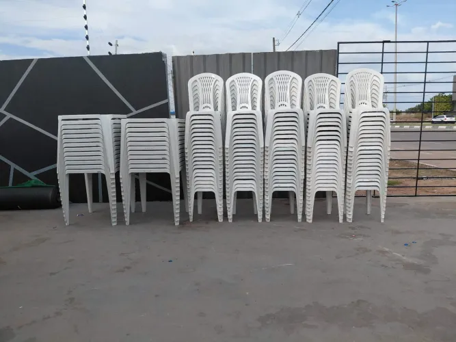 Aluguel de Mesas e Cadeiras para Seu Evento