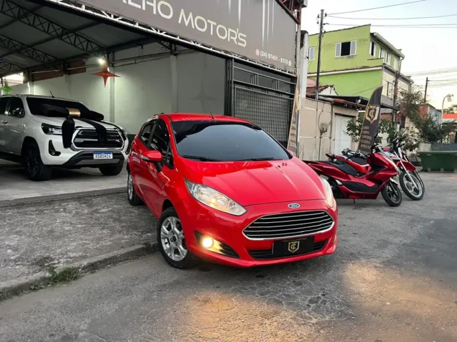 Ford Fiesta 1.5 16V Flex Mec. 5P 2014