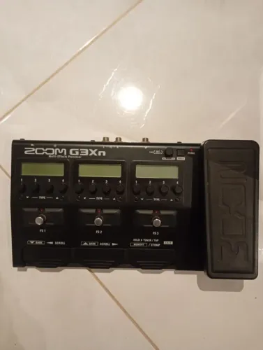Pedaleira Zoom G3Xn