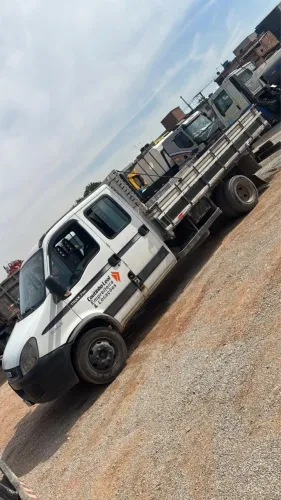 Iveco Daily 70c17 cabine dupla 2014