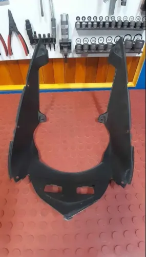 Carenagem original radiador Kawasaki 