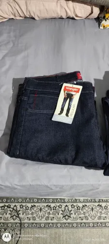 Vendo se 05 calcas jeans