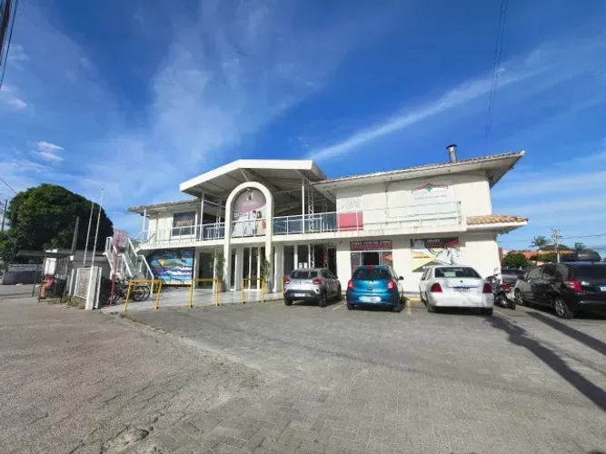 Alugo sala comercial no castanheiras, campeche com estacionamento