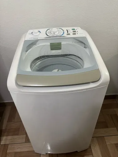 Máquina de lavar Eletrolux 8kg (usada)