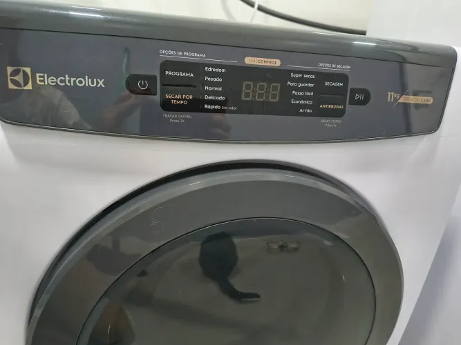 Secadora de roupas Eletrolux 11kg