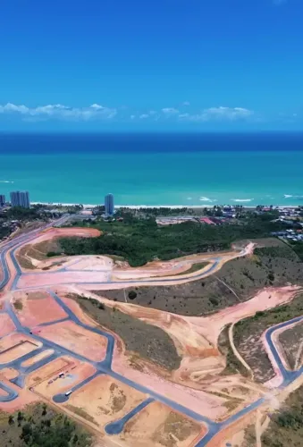 Condomínio Tramonto completo de área de lazer e vista mar - lote com 590m² - Repasse