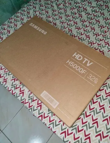 Tv smart samsung 32 POL modelo mais atual H5000F