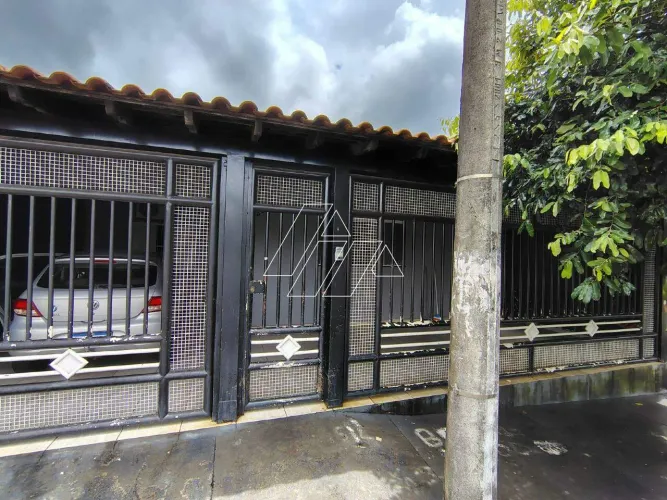 Casa à venda, 4 quartos, 2 vagas, Nova Marília III - Marília/SP