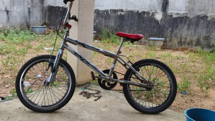Bicicleta BMX Aro 20 em Aço - Original, Forte e Resistente