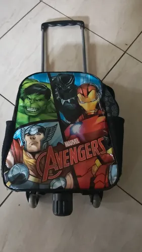 Mochila infantil vingadores