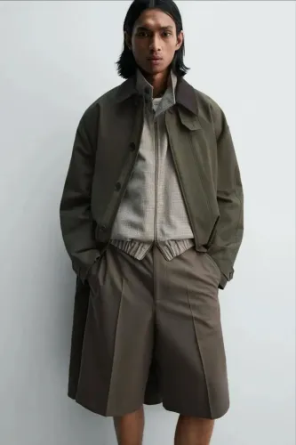 BERMUDA RELAXED FIT EDIÇÃO LIMITADA - TAMANHO 44