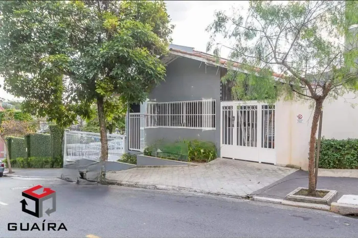 Sobrado à venda 3 quartos 1 suíte 2 vagas Jerusalém - São Bernardo do Campo - SP
