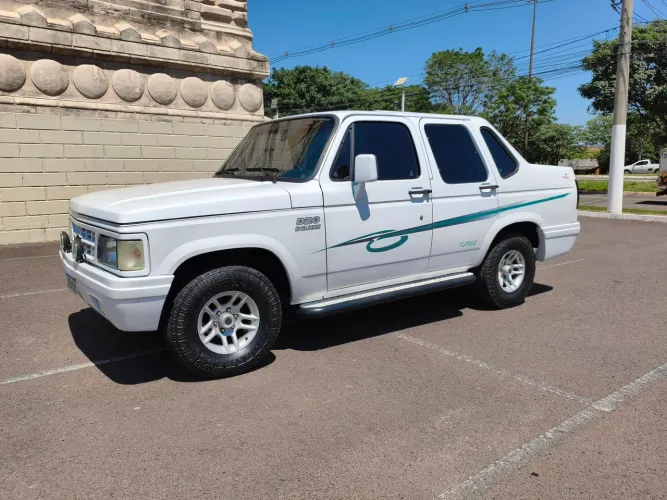 Chevrolet D-20 S / Luxe 3.9/4.0 Diesel 1996