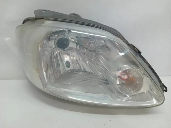 Farol Lado Direito Volkswagen Fox 2006 A 2009 Original Usado